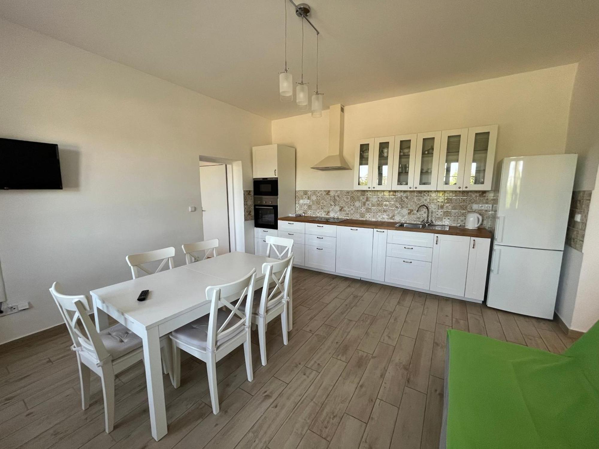 Dvur Nove Zamky Hotel Mladec Bagian luar foto