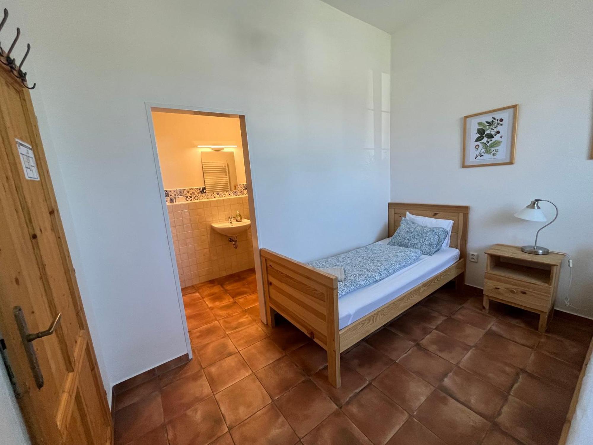 Dvur Nove Zamky Hotel Mladec Bagian luar foto
